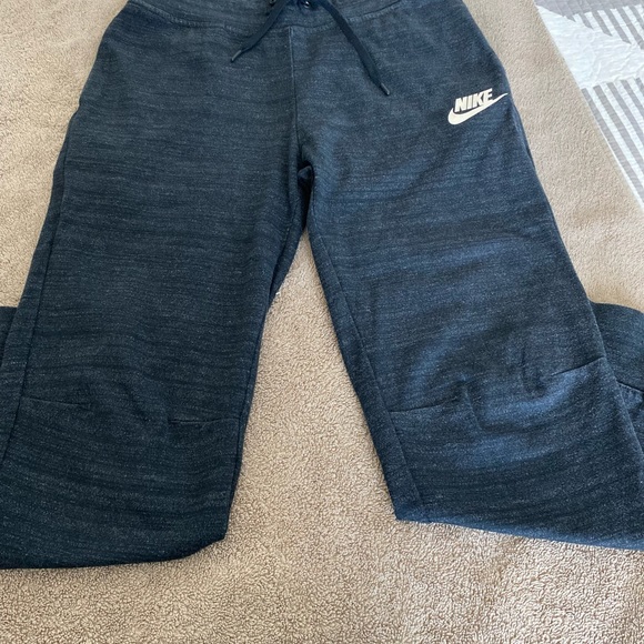 Girl’s Sweatpants by Nike - Picture 3 of 3